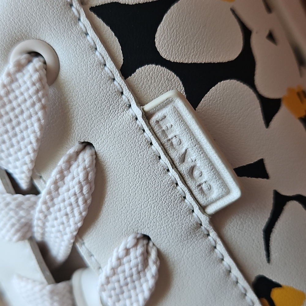 Coach Lowline Daisy Leather Sneakers, Size 11 - Picture 11 of 11